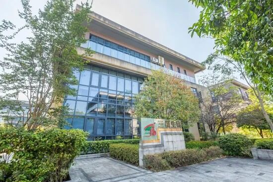 Yüksek Kaliteli Shiitake Mantarı Ekstresi %50 Lentinan Kahverengi Sarı Toz Gıda ve İlaç Uygulamaları İçin